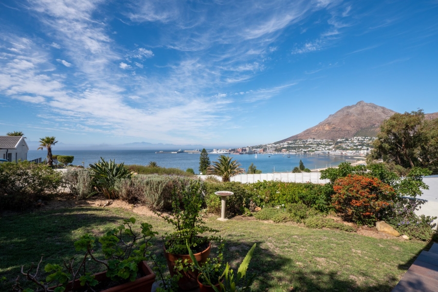 To Let 3 Bedroom Property for Rent in Simons Town Western Cape